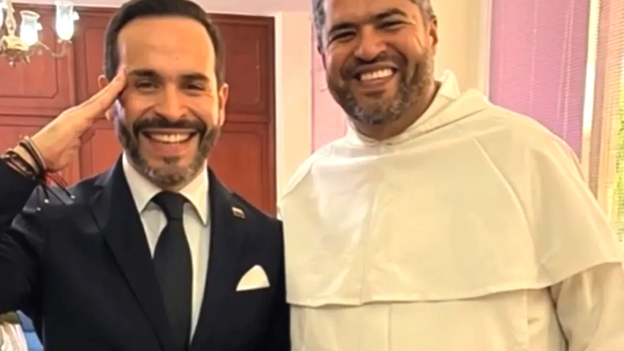 Fraile Ricardo Torres Castro asume la dirección del SENA